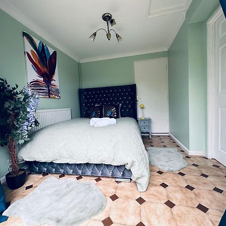 Home Away From Home Swindon Eksteriør bilde