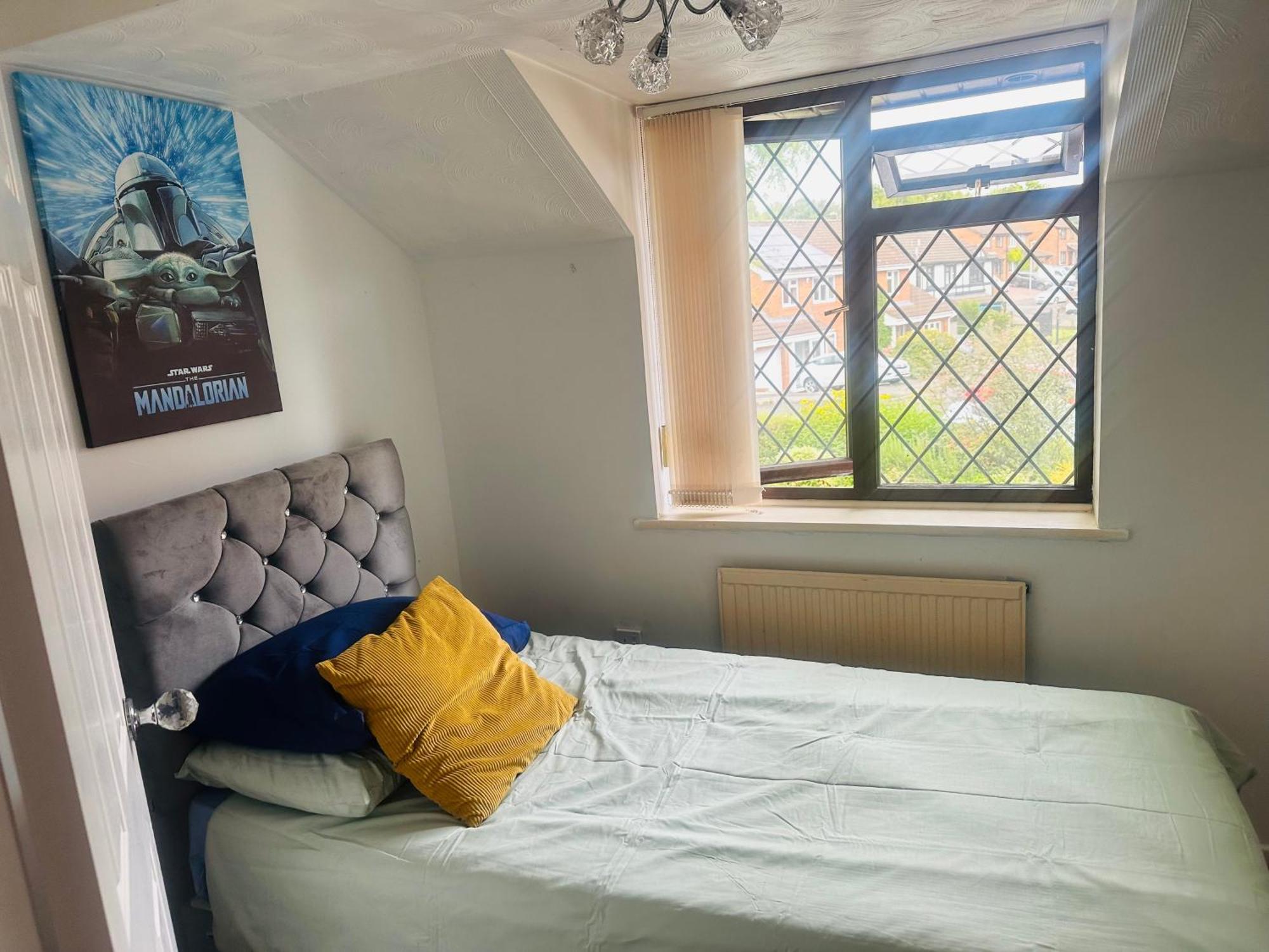 Home Away From Home Swindon Eksteriør bilde